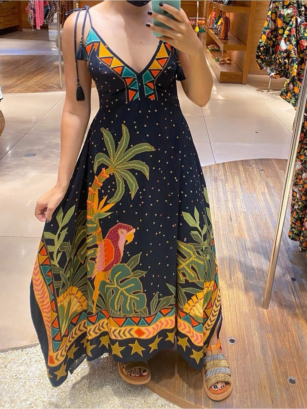 FARM Rio Ararueiro Dress - Picture 4 of 8